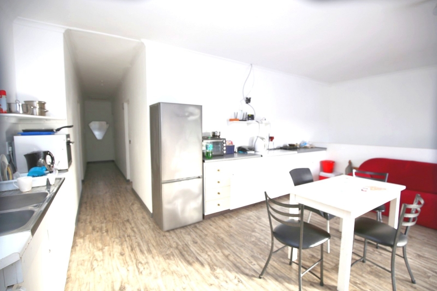 11 Bedroom Property for Sale in Ravensmead Western Cape